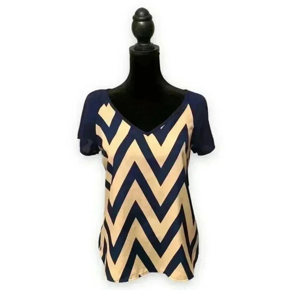 Annabella Tops - Annabella Shear Short Sleeve Navy and Tan Relaxed Fit V-Neck Chevron Blouse